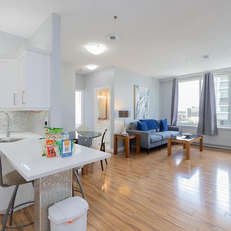 Obasa Suites @ The Hamilton Regina Ngoại thất bức ảnh