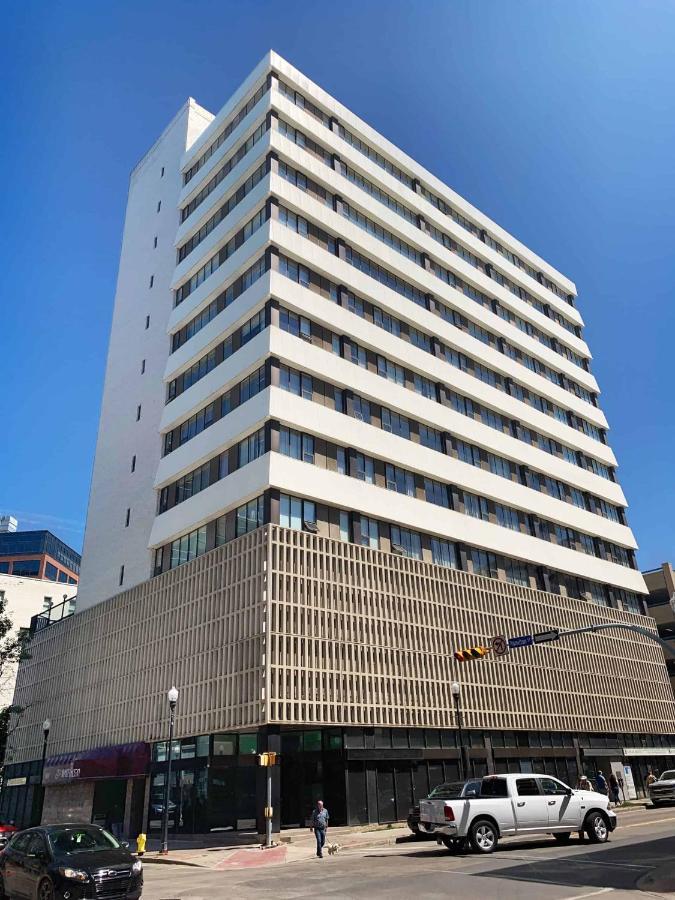 Obasa Suites @ The Hamilton Regina Ngoại thất bức ảnh